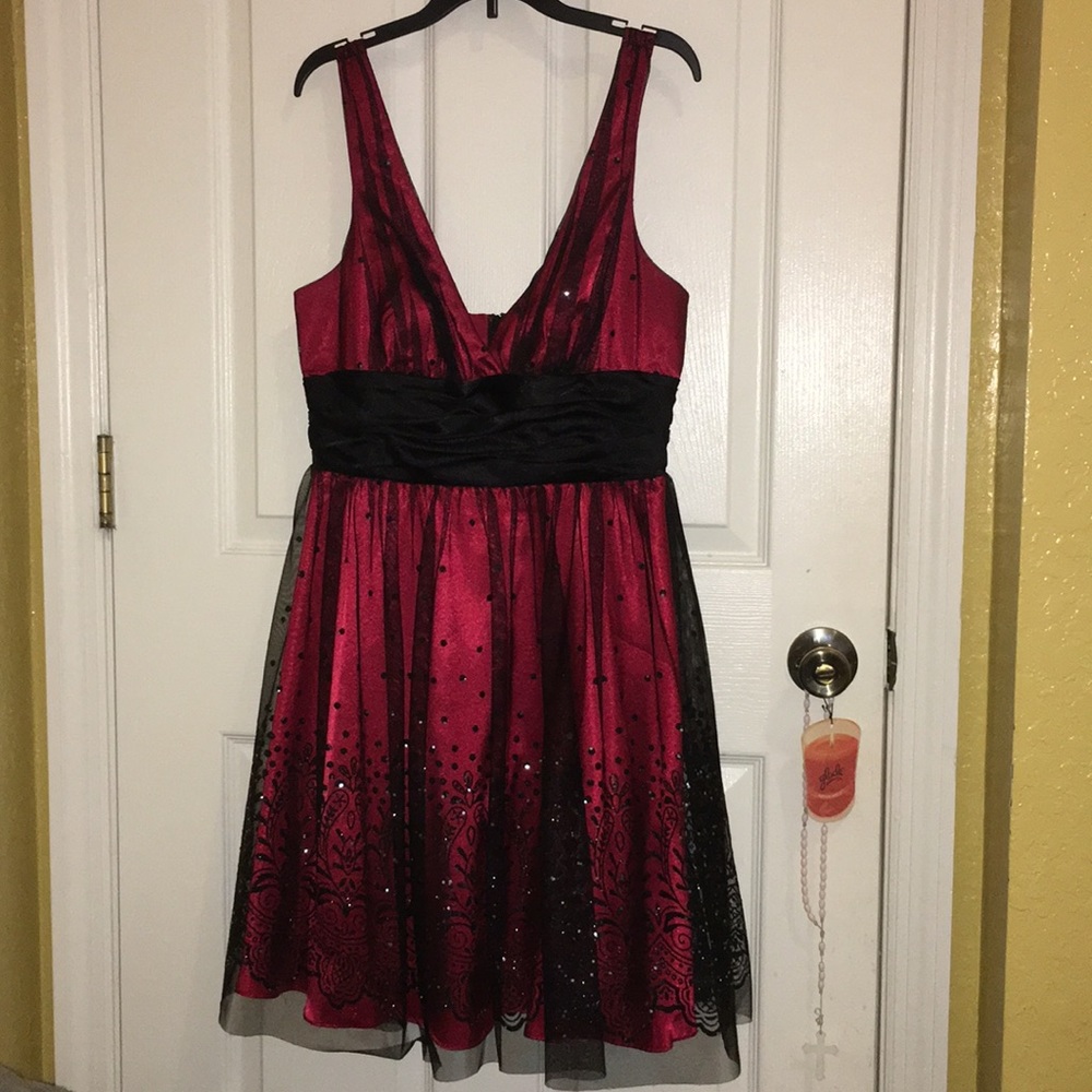 Low V-neck Dress